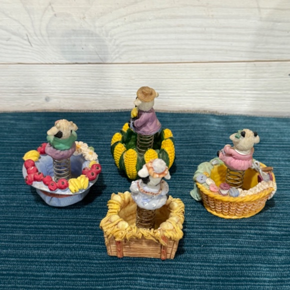 Vtg Mary Moo Moos On Springs Special Issue for CWI Trade Marked (4)(Retired Item - Picture 3 of 8